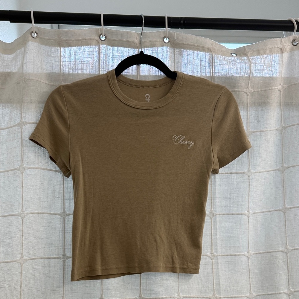 Cherry LA Baby Tee NWOT - Picture 3 of 5